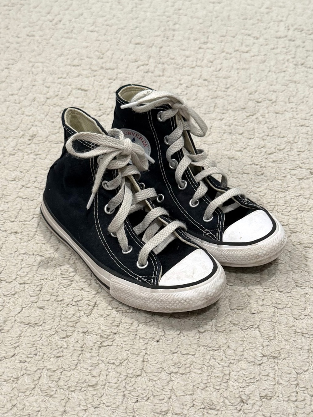 Kids High Top Converse Sneakers Size 12.5